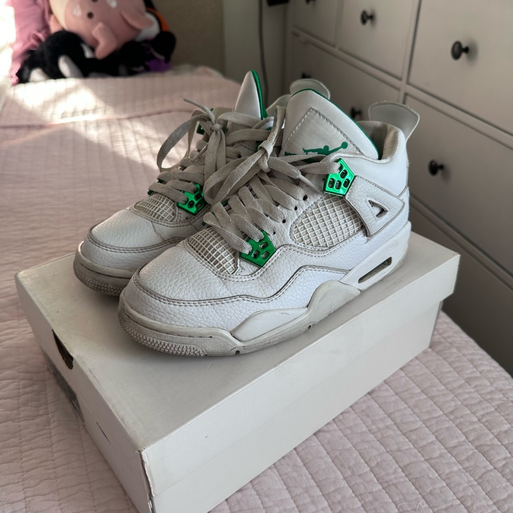 Jordan Kids White and Green Sneakers